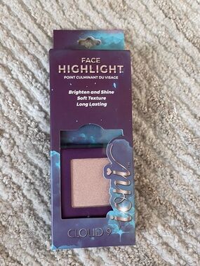 Cloud 9 Face Highlight - Pink Champagne